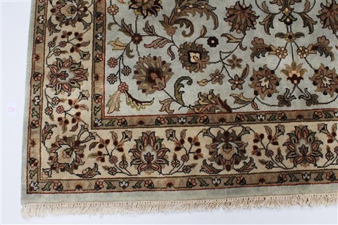 Isfahan Blue Hand Knotted 61 X 811 Area Rug 250-26941 Image 7