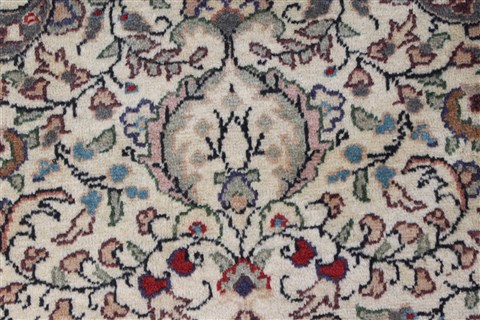 Kayseri Green Hand Knotted 66 X 94 Area Rug 250-26942 Image 8