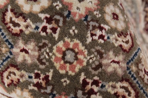 Mahi Beige Hand Knotted 60 X 90 Area Rug 250-26948 Image 12