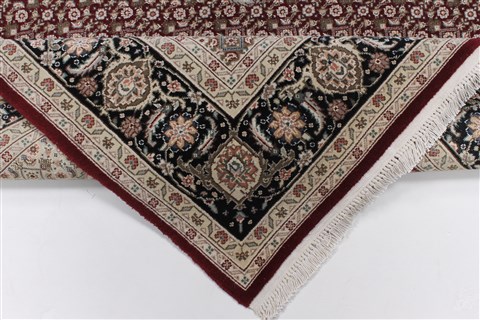 Mahi Beige Hand Knotted 60 X 90 Area Rug 250-26948 Image 2