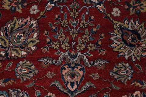 Isfahan Red Hand Knotted 60 X 811 Area Rug 250-26953 Image 9