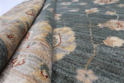 Pishavar Beige Hand Knotted 90 X 121 Area Rug 250-26958 Image 2