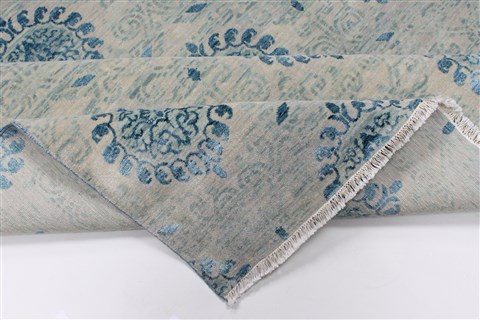Modern Blue Hand Knotted 910 X 142 Area Rug 250-26960 Image 1