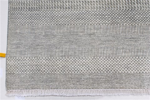 Modern Beige Hand Knotted 910 X 147 Area Rug 250-26961 Image 5