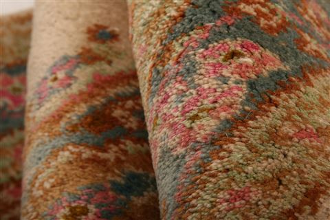 Kerman Beige Hand Knotted 31 X 52 Area Rug 100-26994 Image 3