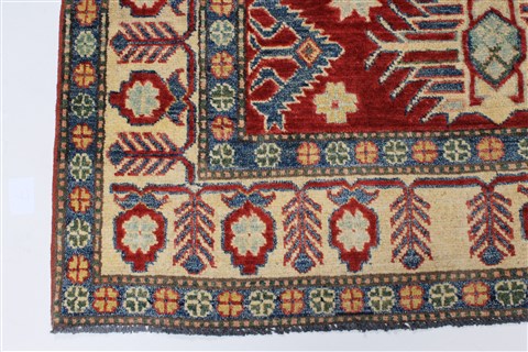 Kazak Red Hand Knotted 43 X 76 Area Rug 250-27001 Image 7