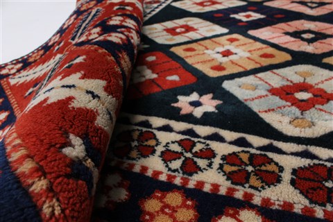 Turkman Multicolor Hand Knotted 47 X 60 Area Rug 250-27002 Image 2