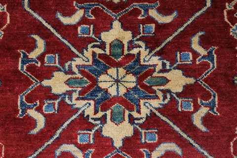 Kazak Red Hand Knotted 46 X 66 Area Rug 250-27005 Image 6