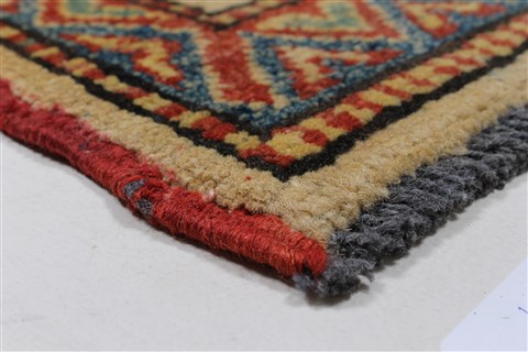 Kazak Red Hand Knotted 41 X 70 Area Rug 250-27006 Image 7