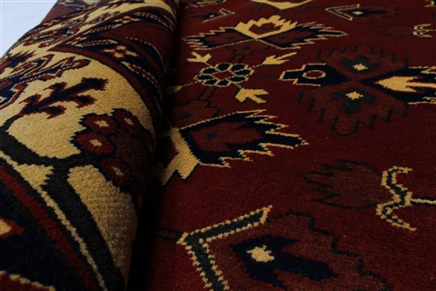 Kazak Red Hand Knotted 51 X 66 Area Rug 250-27009 Image 1