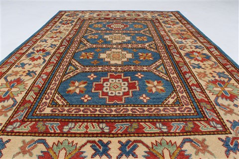 Kazak Blue Hand Knotted 41 X 68 Area Rug 250-27015 Image 3