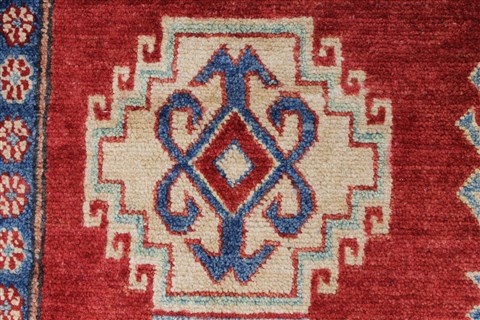 Kazak Red Hand Knotted 44 X 64 Area Rug 250-27016 Image 11