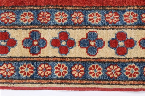 Kazak Red Hand Knotted 44 X 64 Area Rug 250-27016 Image 6