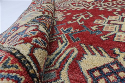 Kazak Red Hand Knotted 38 X 68 Area Rug 250-27019 Image 10