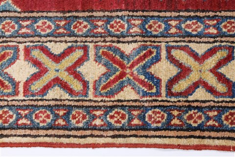 Kazak Beige Hand Knotted 44 X 68 Area Rug 250-27020 Image 5