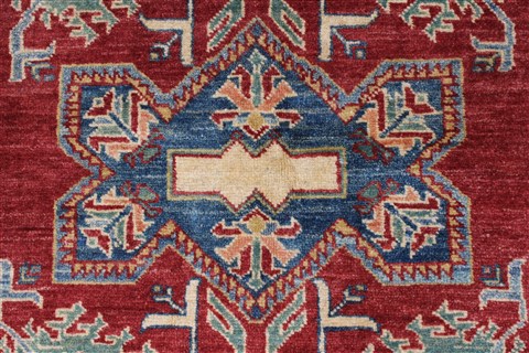 Kazak Beige Hand Knotted 44 X 69 Area Rug 250-27021 Image 6