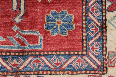 Kazak Green Hand Knotted 44 X 63 Area Rug 250-27038 Image 8