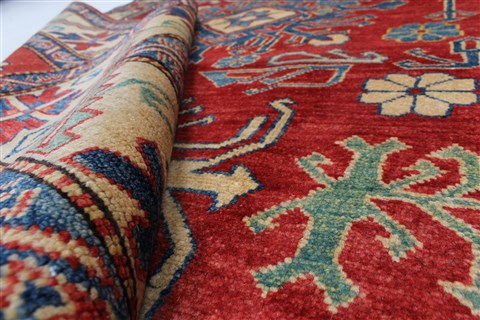 Kazak Green Hand Knotted 44 X 63 Area Rug 250-27038 Image 9