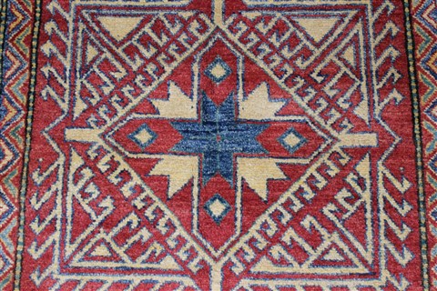 Kazak Red Hand Knotted 310 X 72 Area Rug 250-27040 Image 9