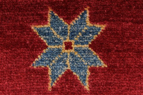 Kazak Red Hand Knotted 45 X 611 Area Rug 250-27042 Image 9