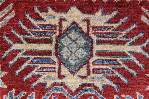 Kazak Red Hand Knotted 44 X 70 Area Rug 250-27048 Image 8
