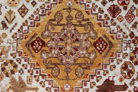 Gabbeh Beige Hand Knotted 56 X 77 Area Rug 250-27058 Image 11