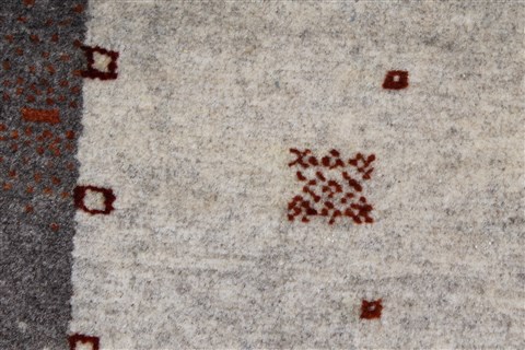 Gabbeh Beige Hand Knotted 50 X 70 Area Rug 250-27078 Image 10