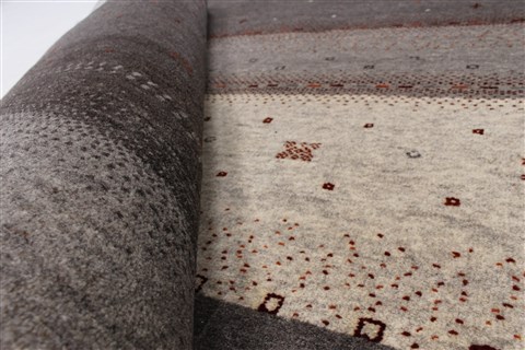 Gabbeh Beige Hand Knotted 50 X 70 Area Rug 250-27078 Image 1