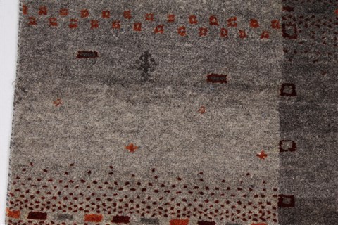 Gabbeh Beige Hand Knotted 50 X 70 Area Rug 250-27078 Image 9