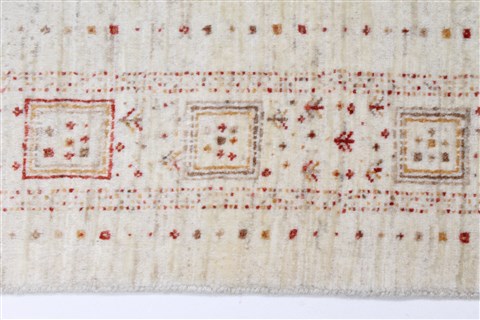 Gabbeh Beige Hand Knotted 48 X 64 Area Rug 250-27084 Image 5