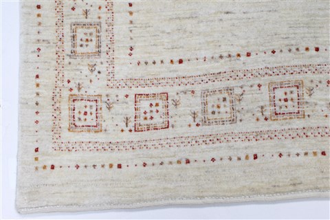 Gabbeh Beige Hand Knotted 48 X 64 Area Rug 250-27084 Image 7