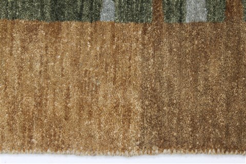 Modern Beige Hand Knotted 49 X 68 Area Rug 250-27093 Image 3