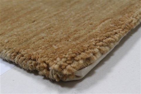 Modern Beige Hand Knotted 49 X 68 Area Rug 250-27093 Image 6