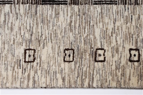 Gabbeh Beige Hand Knotted 57 X 79 Area Rug 250-27097 Image 4
