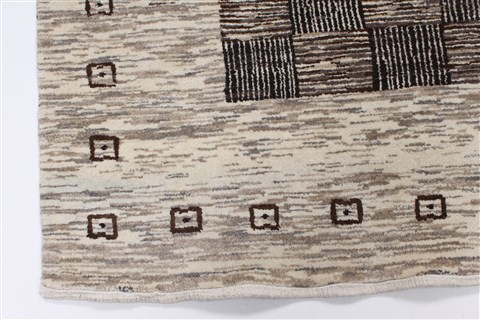 Gabbeh Beige Hand Knotted 57 X 79 Area Rug 250-27097 Image 6