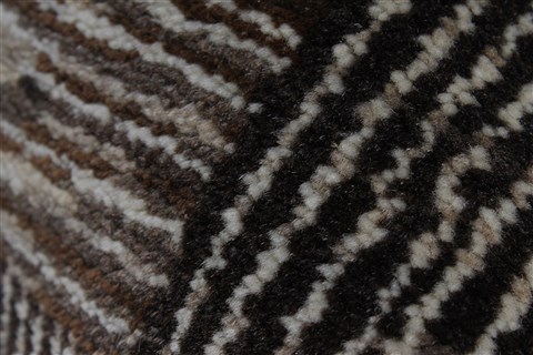 Gabbeh Beige Hand Knotted 57 X 79 Area Rug 250-27097 Image 9