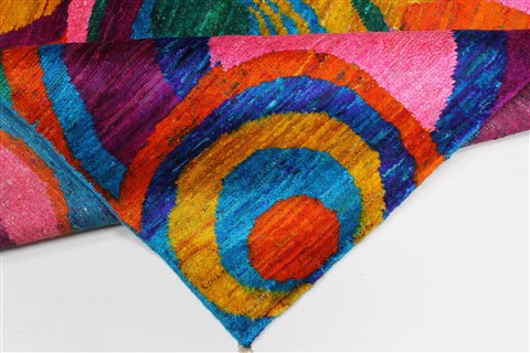 Modern Multicolor Hand Knotted 50 X 73 Area Rug 250-27101 Image 2