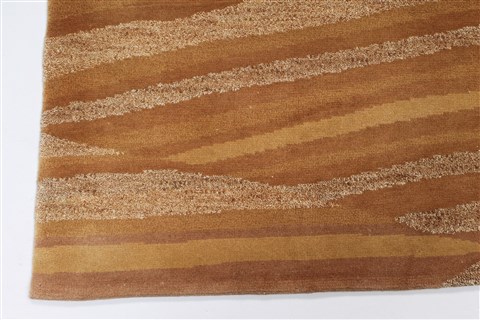 Modern Beige Hand Knotted 50 X 76 Area Rug 250-27105 Image 6