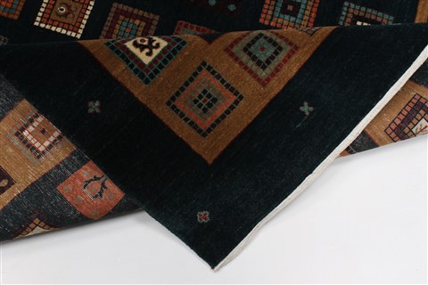Gabbeh Multicolor Hand Knotted 57 X 710 Area Rug 250-27109 Image 4