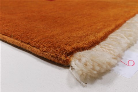 Gabbeh Beige Hand Knotted 58 X 711 Area Rug 250-27111 Image 6