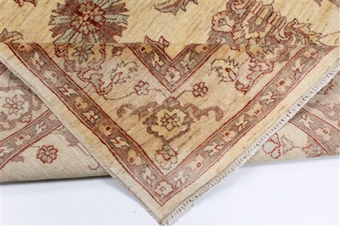 Pishavar Yellow Hand Knotted 51 X 65 Area Rug 250-27128 Image 2