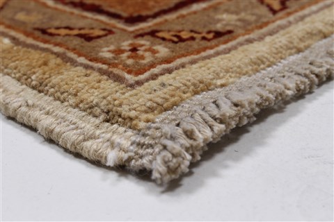 Pishavar Beige Hand Knotted 50 X 63 Area Rug 250-27129 Image 8