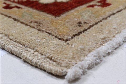 Pishavar Beige Hand Knotted 49 X 69 Area Rug 250-27131 Image 8