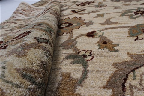 Pishavar Beige Hand Knotted 51 X 71 Area Rug 250-27133 Image 2