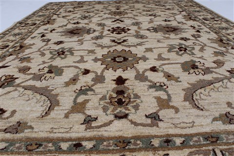 Pishavar Beige Hand Knotted 51 X 71 Area Rug 250-27133 Image 5