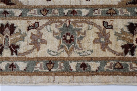 Pishavar Beige Hand Knotted 51 X 71 Area Rug 250-27133 Image 6