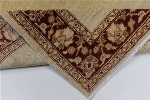 Pishavar Beige Hand Knotted 50 X 61 Area Rug 250-27137 Image 2