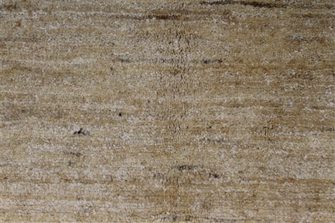 Pishavar Beige Hand Knotted 50 X 61 Area Rug 250-27137 Image 6