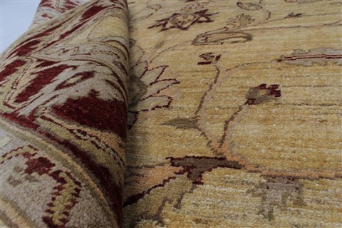 Pishavar Beige Hand Knotted 53 X 65 Area Rug 250-27143 Image 2