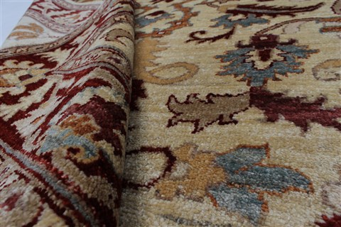 Pishavar Beige Hand Knotted 49 X 611 Area Rug 250-27147 Image 3